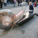 optical illusion giant snail